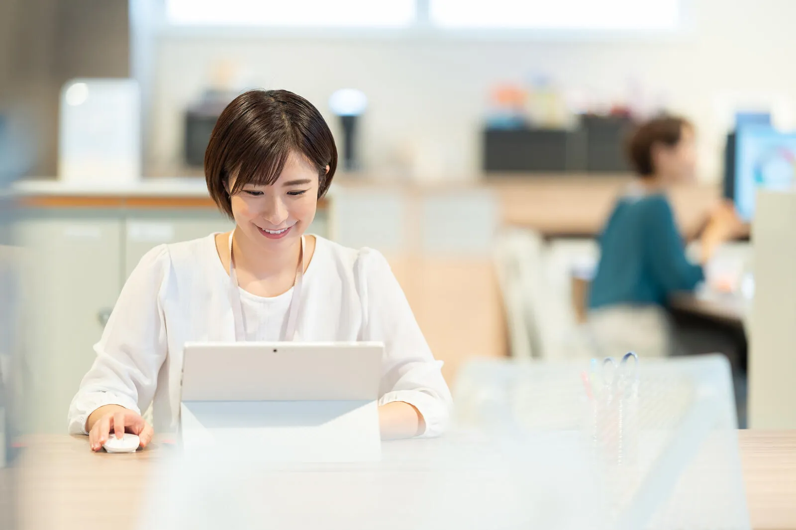 業務用タブレットのリース・レンタル・購入の違いは?おすすめのタブレットも解説